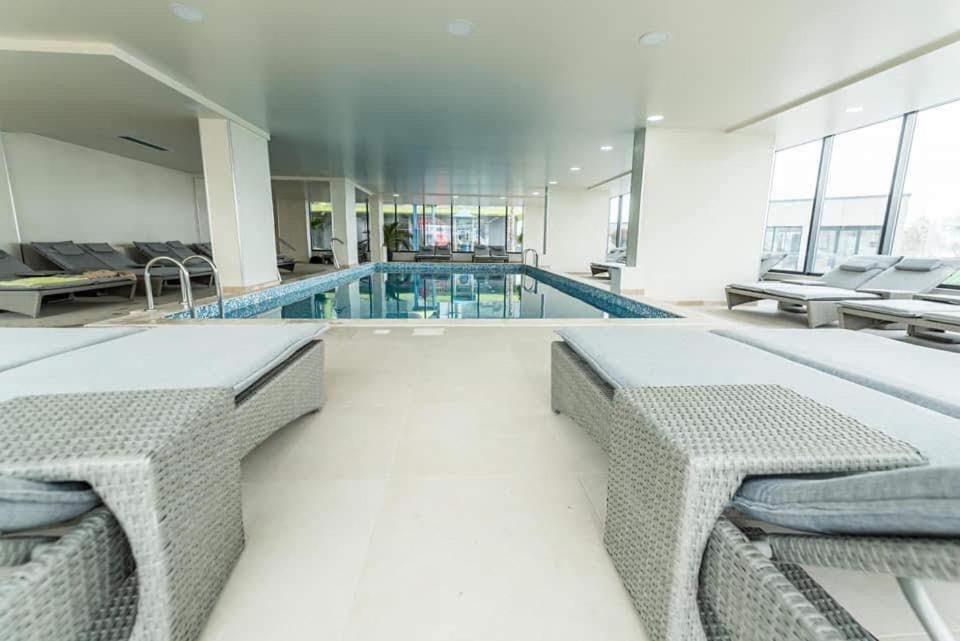 Alezzi Sunwaves Appartement Năvodari Buitenkant foto